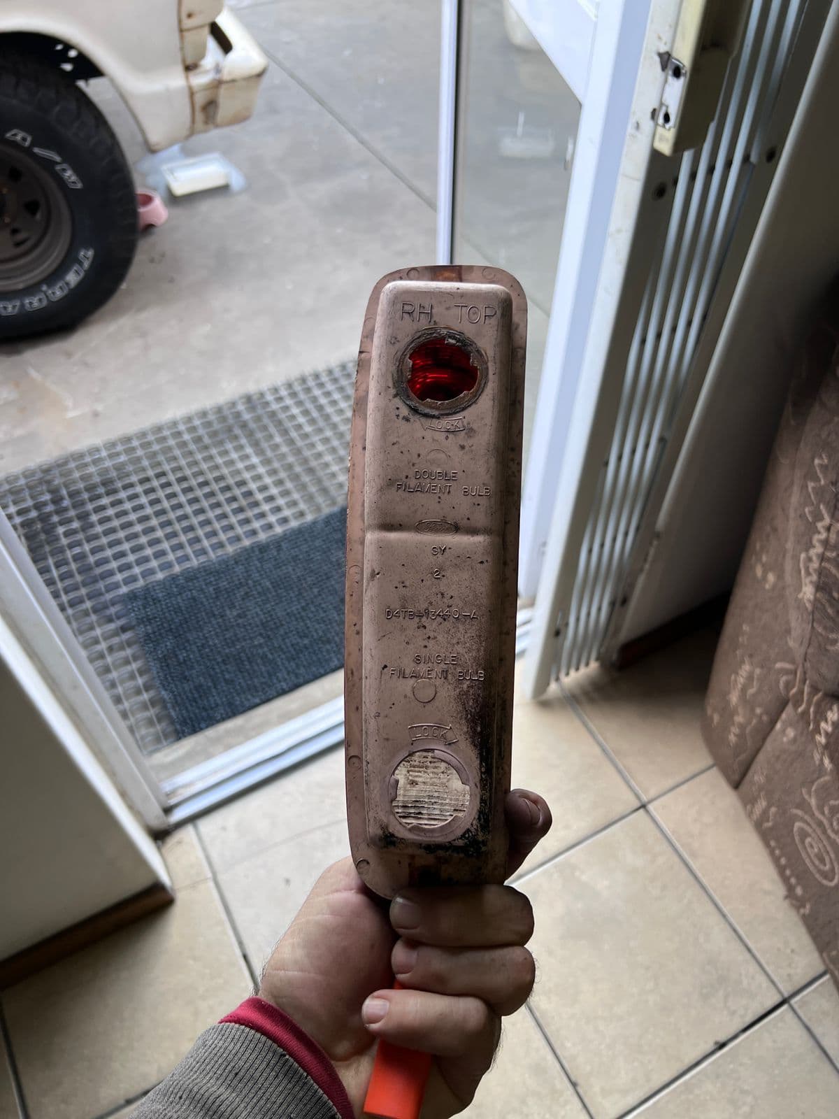 F 100/250 Right hand tail light — photo 3